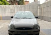 Vendo Ford Focus sedan 2005