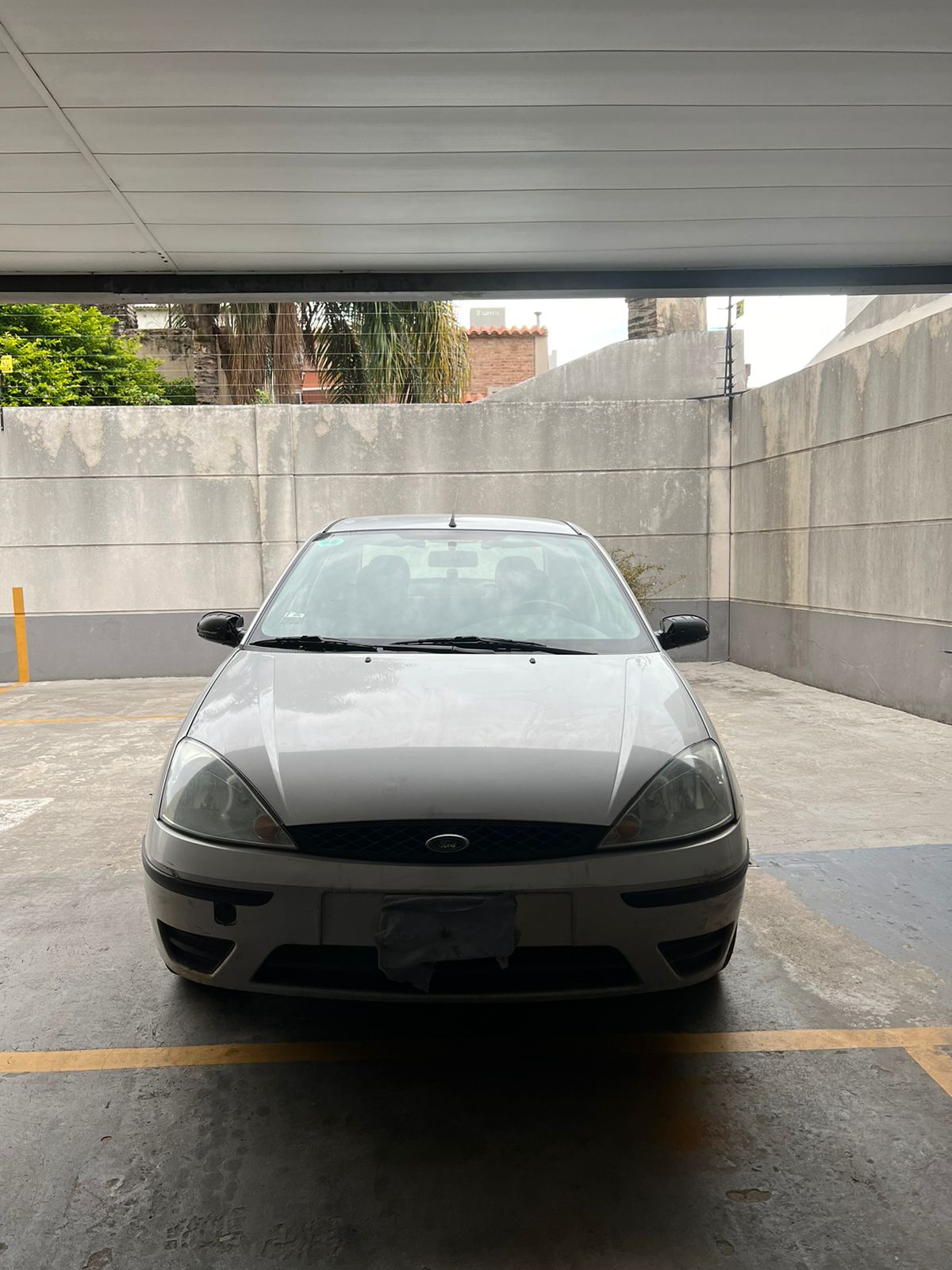 Vendo Ford Focus sedan 2005