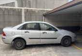 Vendo Ford Focus sedan 2005