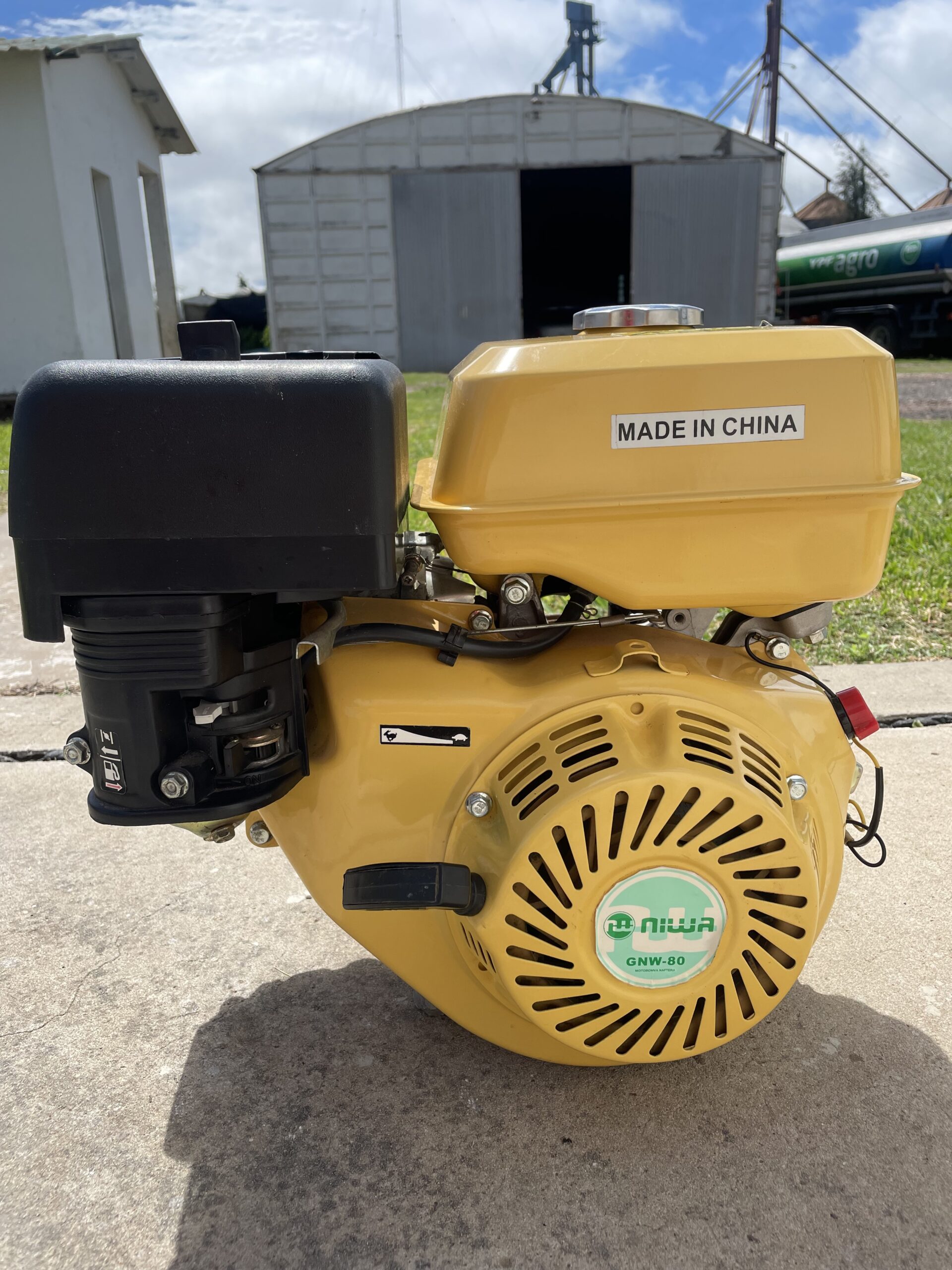 Vendo motor NIWA 8HP