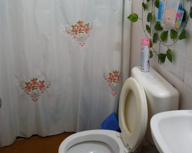 VENDO o PERMUTO por Vehículo + USD, una CASA en Posadas Mnes.