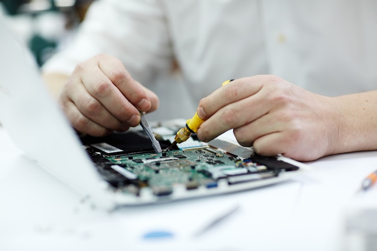 Servicio Técnico. De Notebooks y PC