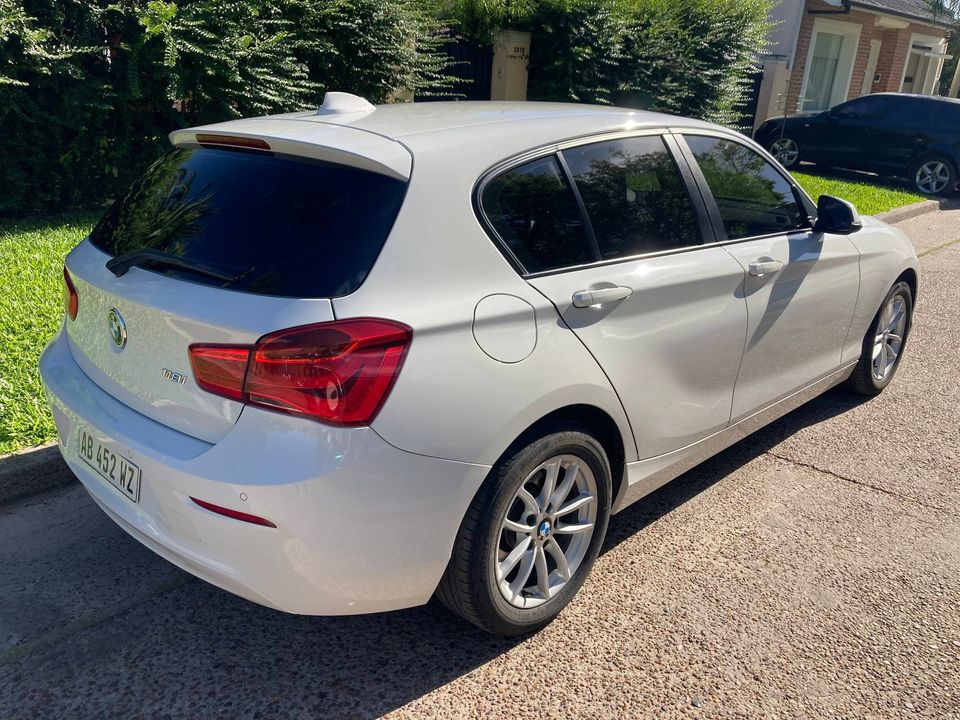 Vendo/ Permuto BMW 118i 2017 1.5 turbo 136 CV