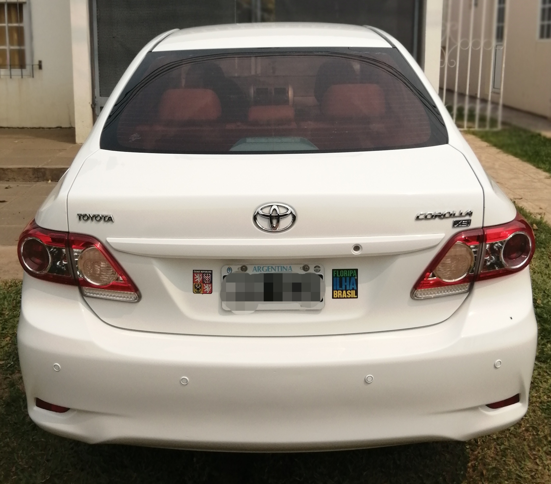 Toyota Corolla Xei 1.8 At pack con GNC