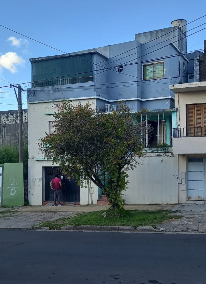 Vendo Casa EXCELENTE UBICACION