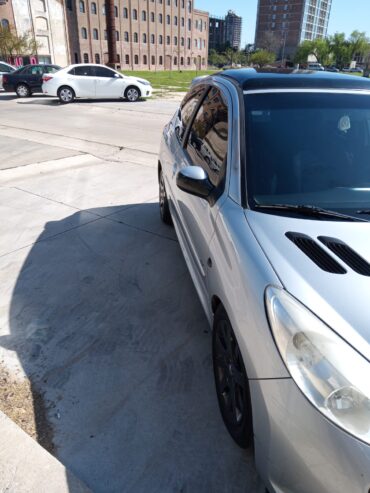 VENDO PEUGEOT 207 COMPACT XT 2.0 HDI