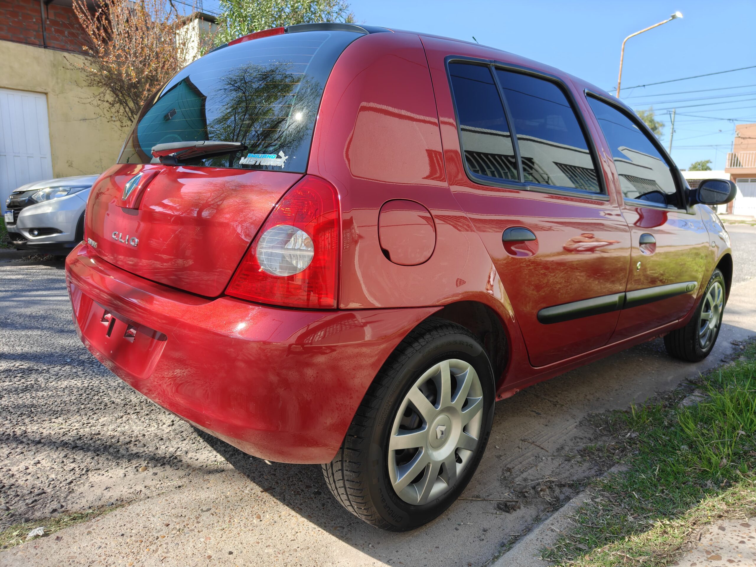 Clio 2