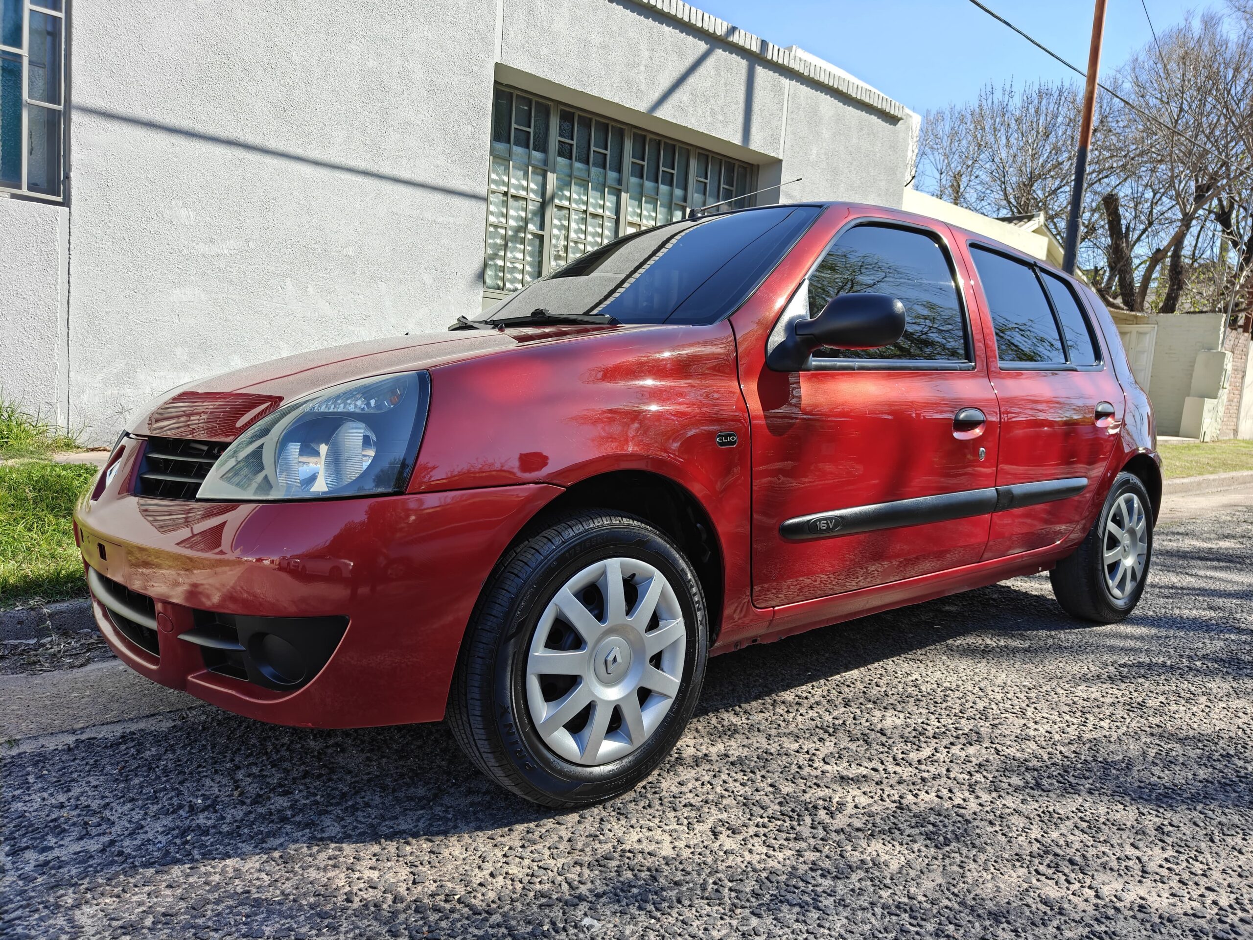 Clio 2